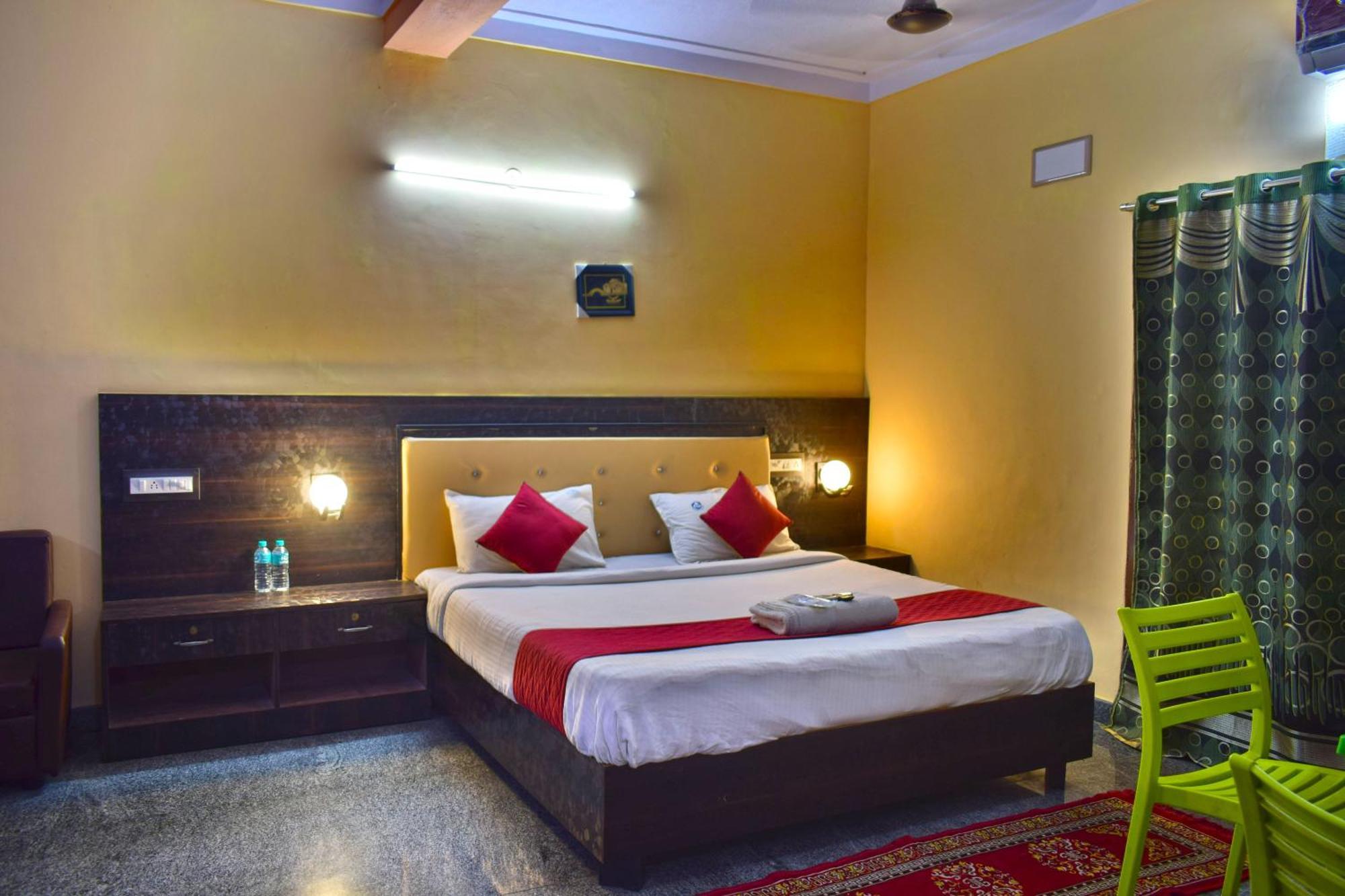 Dolphin Resort Yelagiri Exterior foto