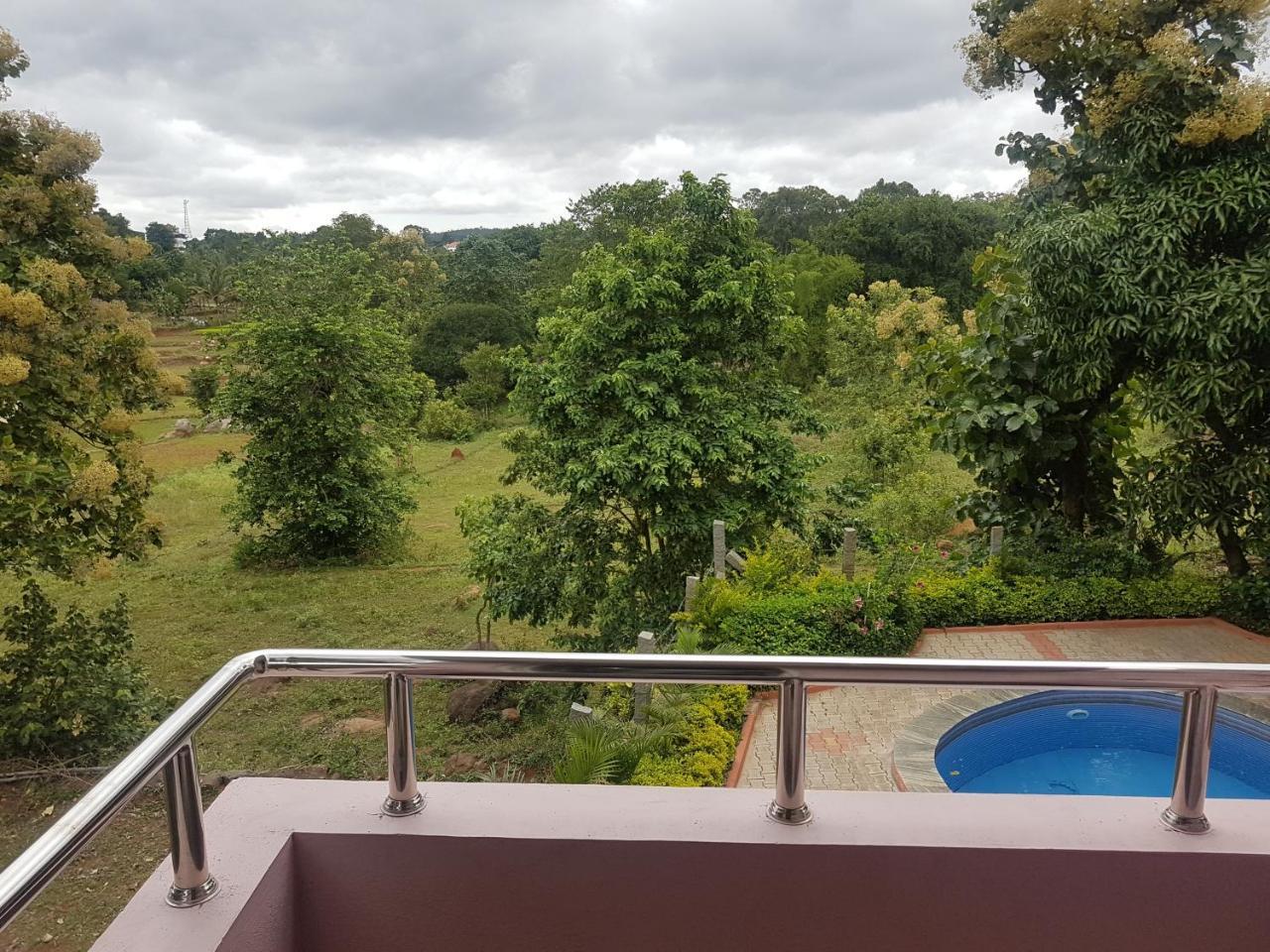Dolphin Resort Yelagiri Exterior foto